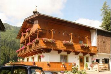 Austria Privát Zell am See, Exteriorul